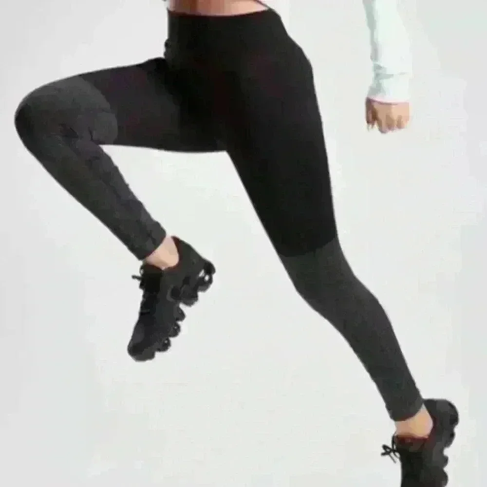 Gymshark Women's Seamless Two Tone Leggings - Picture 6 of 7